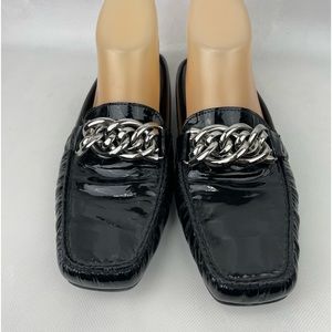 Stuart Weitzman CIA Black Patent Leather Chain Mules Sz 7